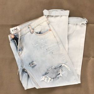 One by One Teaspoon Awesome Baggies NWOT